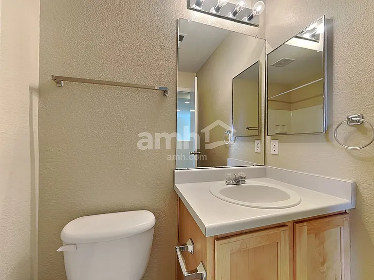 201 Stagecoach Ln — Photo 14