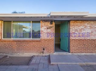 3512 E Blacklidge Dr, Tucson, AZ 85716