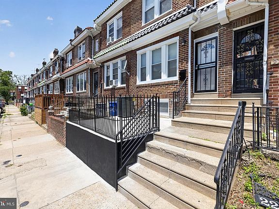 2nd image of 223 Kenilworth Ave