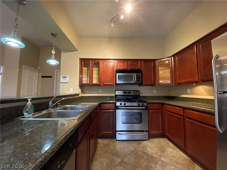 10224 Penrith Ave #204 — Photo 4