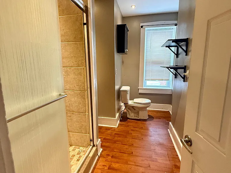 412 W Frederick St — Photo 20