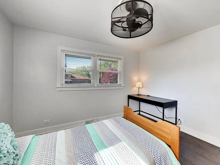 25378 W Park Ct — Photo 16