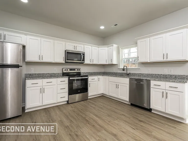 486 Everidge Rd — Photo 6
