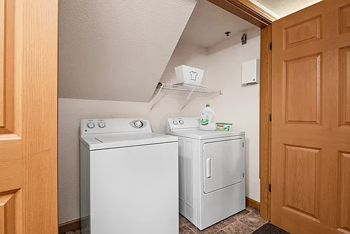 Floor plan 2 Bedroom 2 level