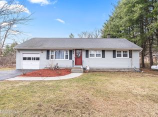 39 Wormer Rd, Voorheesville, NY 12186