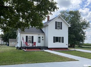 507 SW 4th St, Galva, IL 61434