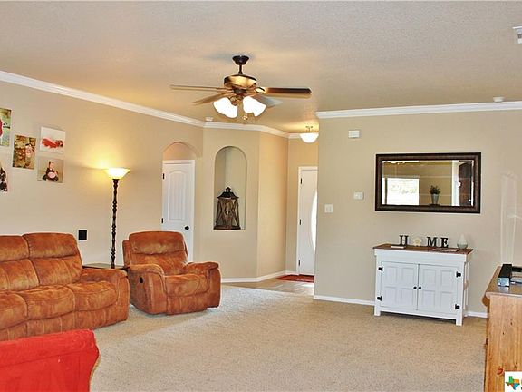 5th image of 1020 Stonebrook Dr