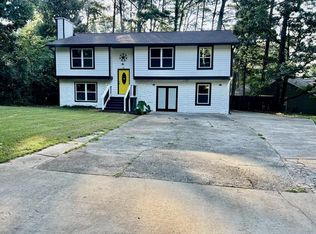 939 Indian Way, Lilburn, GA 30047