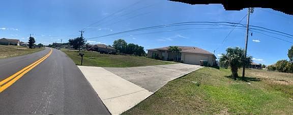 4th image of 474 NE 2nd Pl #35