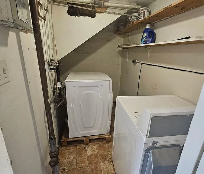 414 E Philadelphia St #B — Photo 4