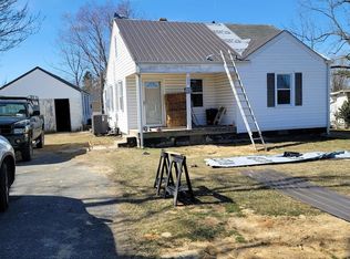 320 Galway Ave, Dublin, VA 24084