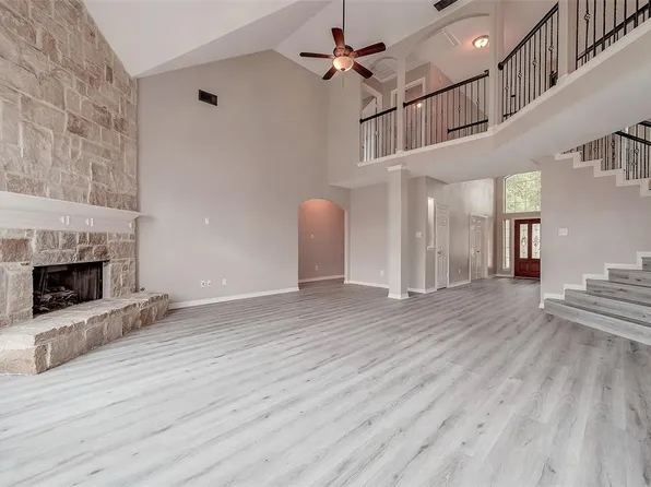 6003 Bristlecone Ln, Richmond, TX 77469