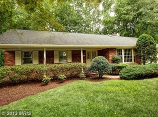 4304 S Valiant Ct, Annandale, VA 22003