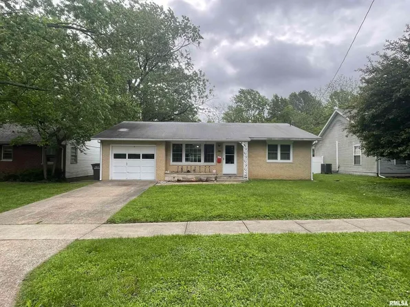 511 N Springer St, Carbondale, IL 62901