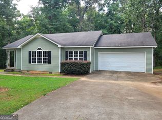 518 Carl Cedar Hill Rd, Winder, GA 30680