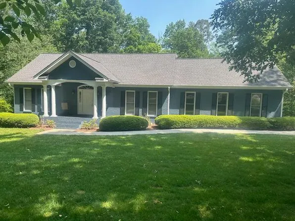 225 Chickory Rdg, Demorest, GA 30535