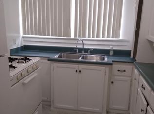 2801 Francis Ave #1, Los Angeles, CA 90005