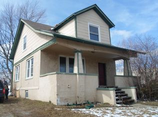 3428 W Jefferson Ave, Trenton, MI 48183