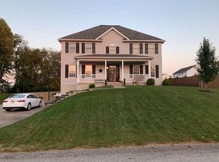 1117 Redoak Dr, Harrison City, PA