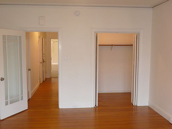 5th image of 1555 Greenwich St APT 6