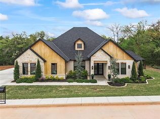 6308 Canopy Ln, Edmond, OK 73025