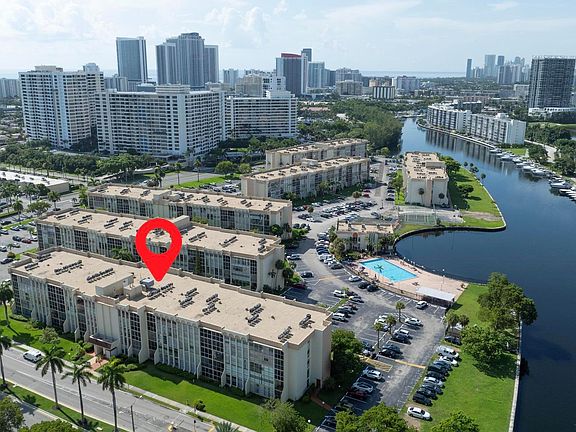 3rd image of 2000 Atlantic Shores Boulevard #503