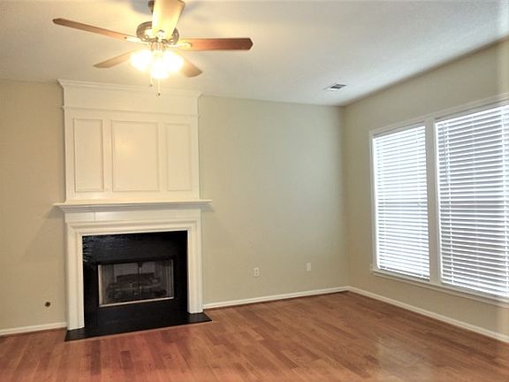 5th image of 23 Braelock Ct