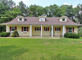 2725 Oakshire Cir, Cape Girardeau, MO 63701