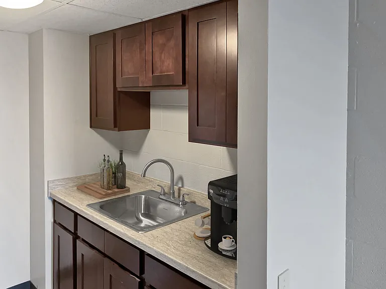 Colona House Senior Apartments - 62+ — Photo 21