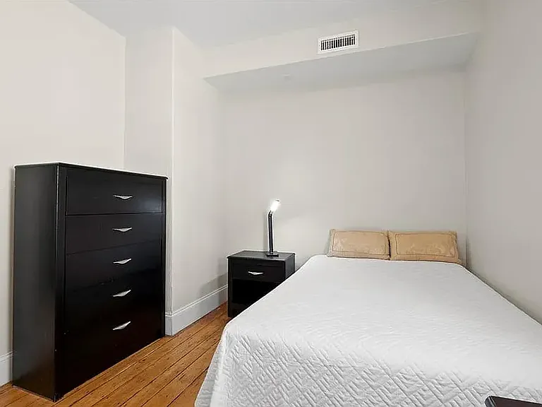 20 Governor St #2 — Photo 6