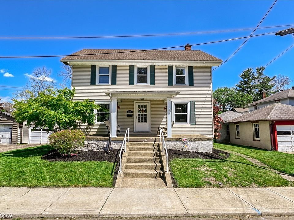 1st image of 216 Lewis Pl NE