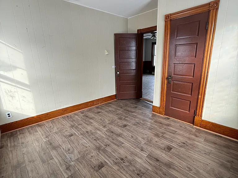 598 Sullivan St #3 — Photo 5