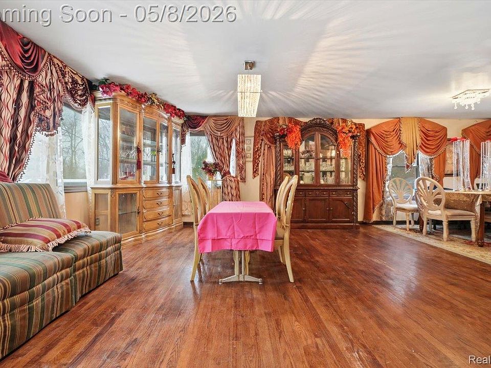 21428 Lundy Dr, Farmington Hills, MI 48336 | MLS #20261032097 | Zillow