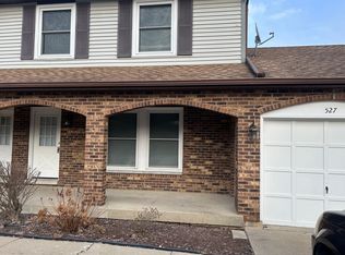 529 Lincoln Ave, Grayslake, IL 60030