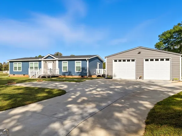 219 Eastanollee Rd, Eastanollee, GA 30538