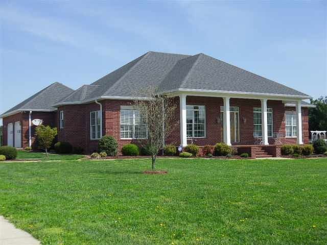 1st image of 111 Iroquois Cir