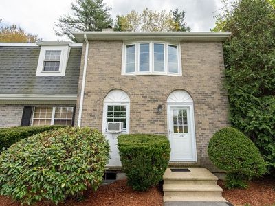 100 Fieldstone Drive, Londonderry, NH, 03053