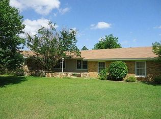 445 Ty Ty Omega Rd, Tifton, GA 31793