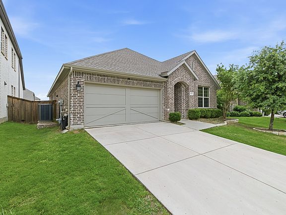 2nd image of 3721 Prickly Pear Rd