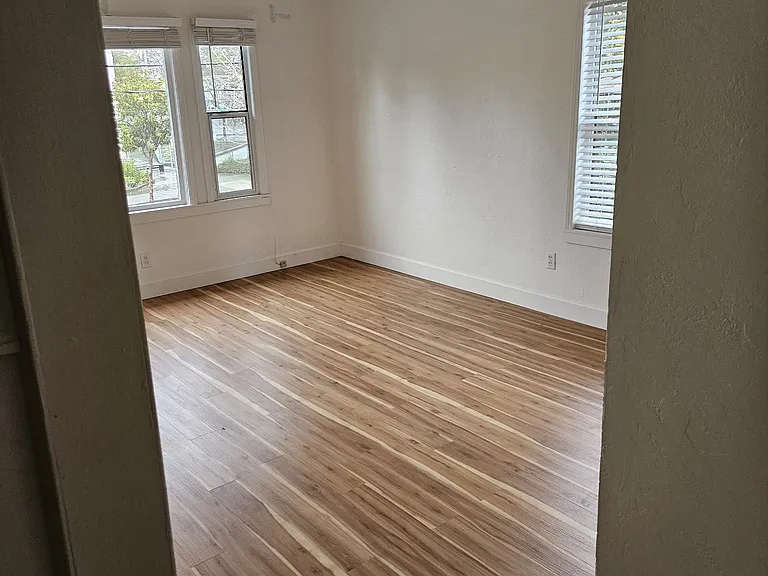 2014 Virginia St #4 — Photo 4