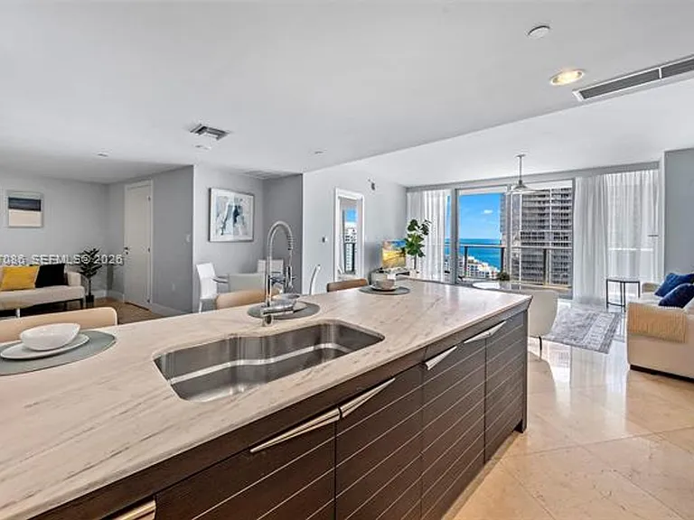 200 Biscayne Boulevard Way #4308 — Photo 9