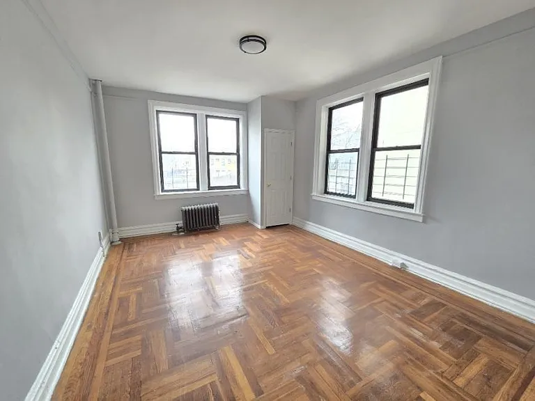 160-166 Ellis Ave #308 — Photo 3