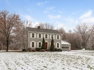 1568 Massachusetts Ave, Lunenburg, MA 01462