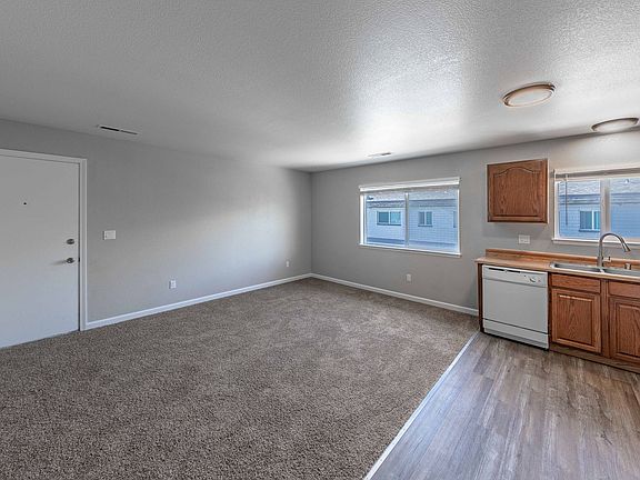 4th image of 1549 N Lompa Ln #210