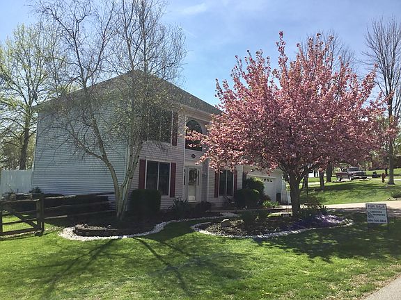 2nd image of 2310 Glen Dr
