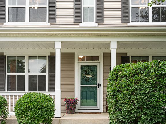 3rd image of 2700 Salt Creek Ct
