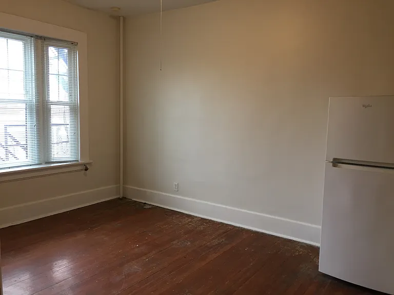 132 S Union St #9 — Photo 5