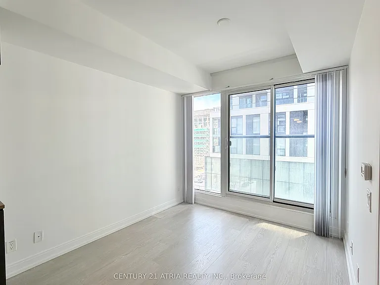 181 Dundas St E #715 — Photo 7