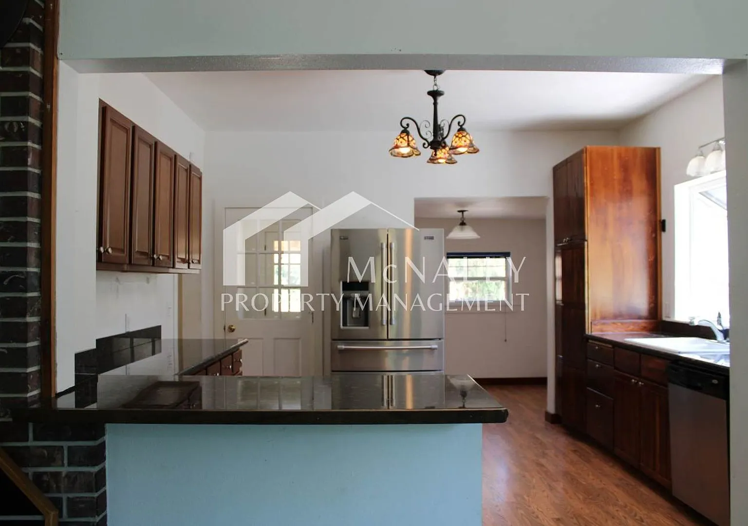 Spacious 3 Bedroom Home in the Heart of Gig Harbor — Photo 2