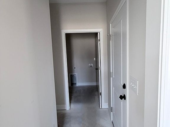 3rd image of 114 Barbara Street
